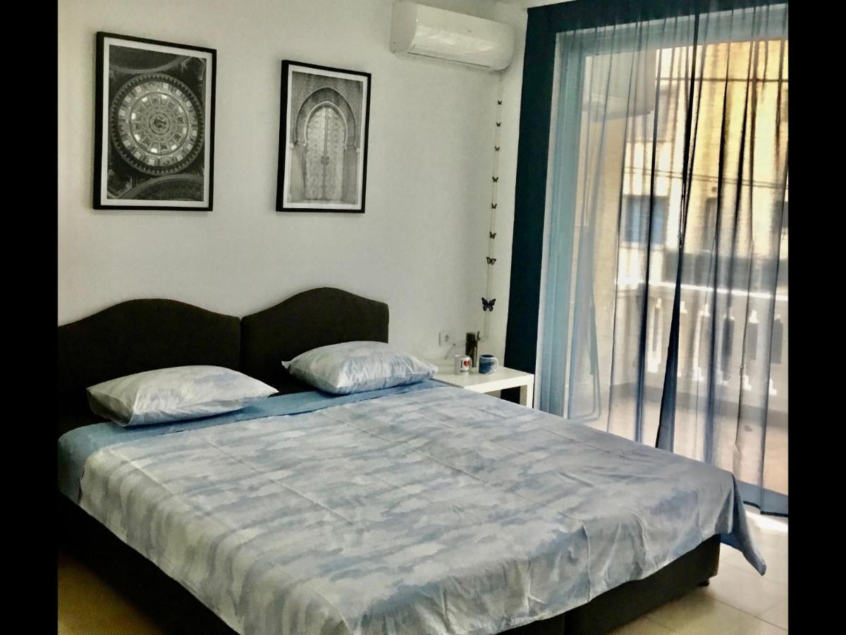 Dk Apartmani Dobra Voda Extérieur photo