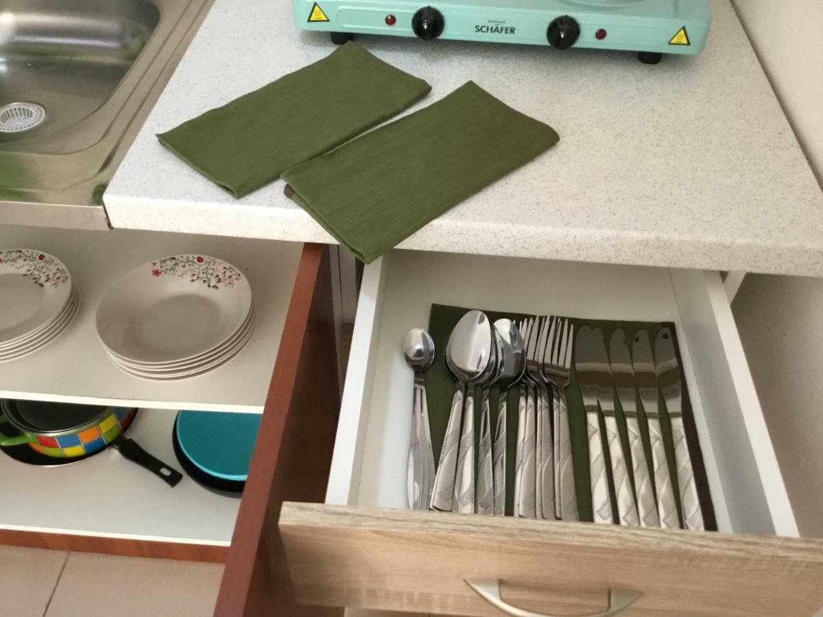 Dk Apartmani Dobra Voda Extérieur photo